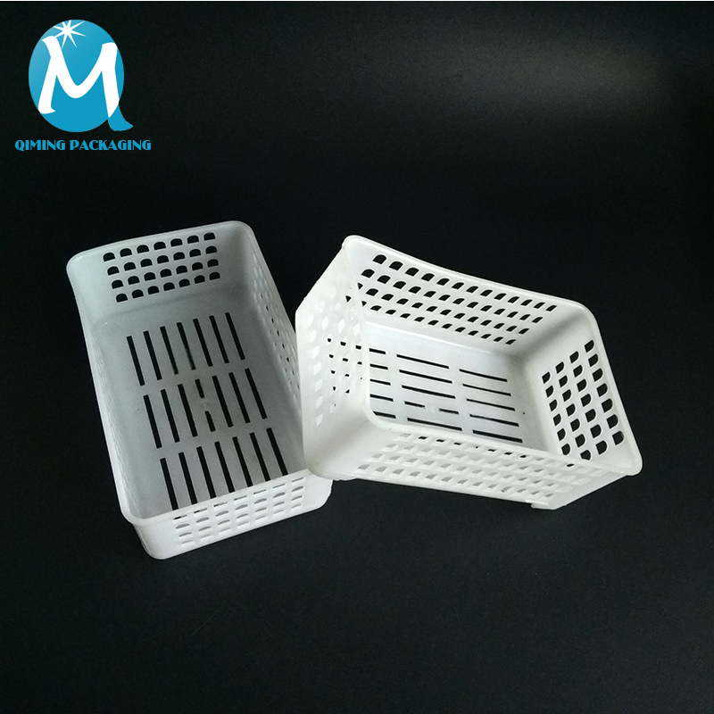 Plastic basket