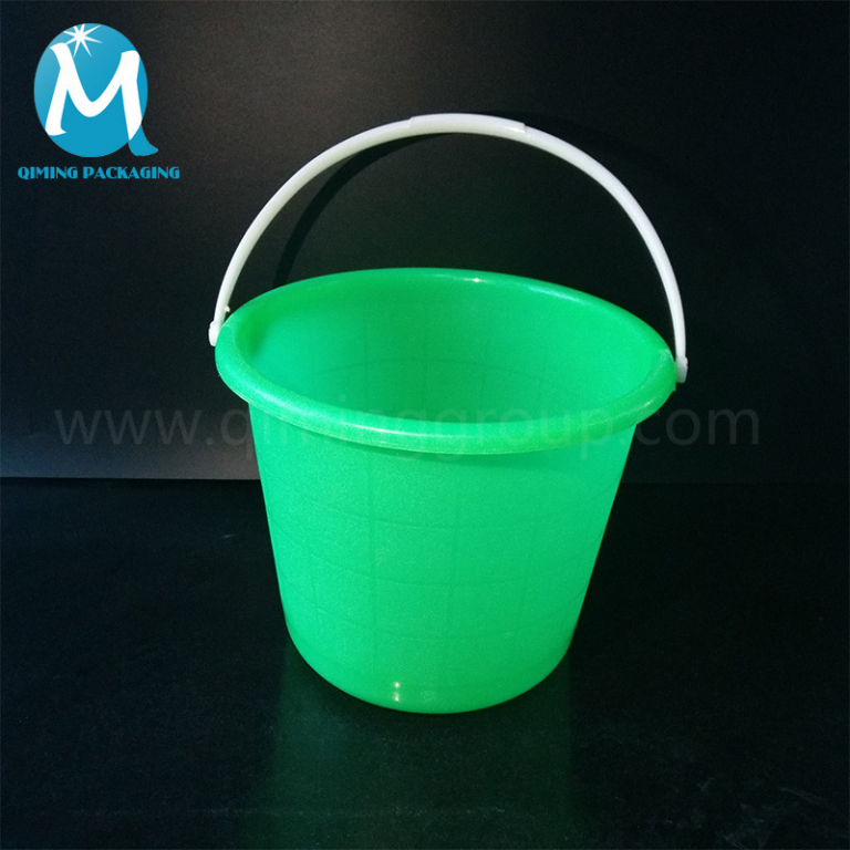 The Use Of Plastic Beach Buckets Qiming Packaging Lids Caps Bungs