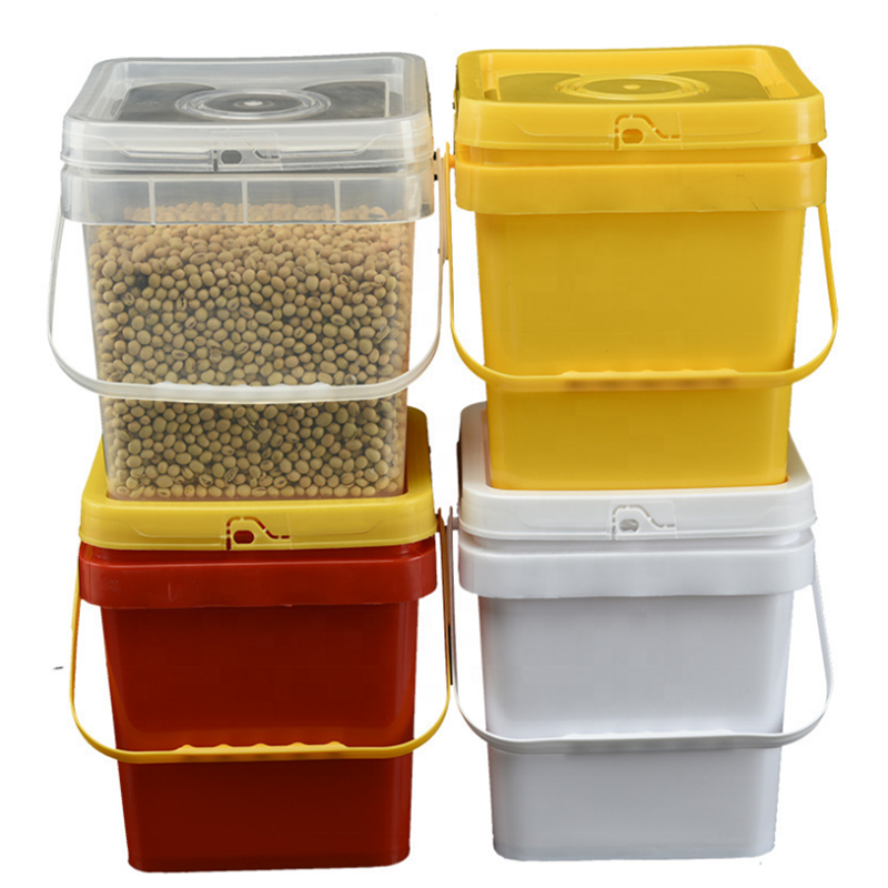 plastic buckets with handles