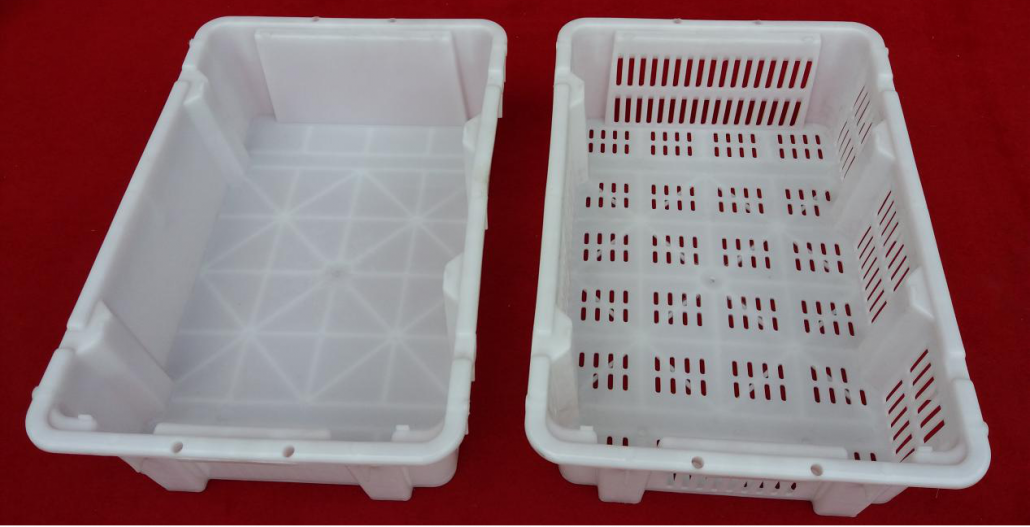 Plastic turnover basket