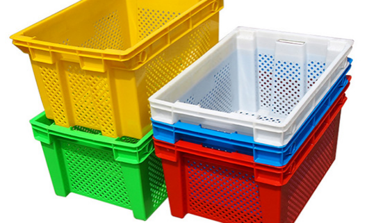 Plastic turnover basket