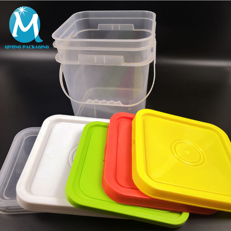 plastic square buckets