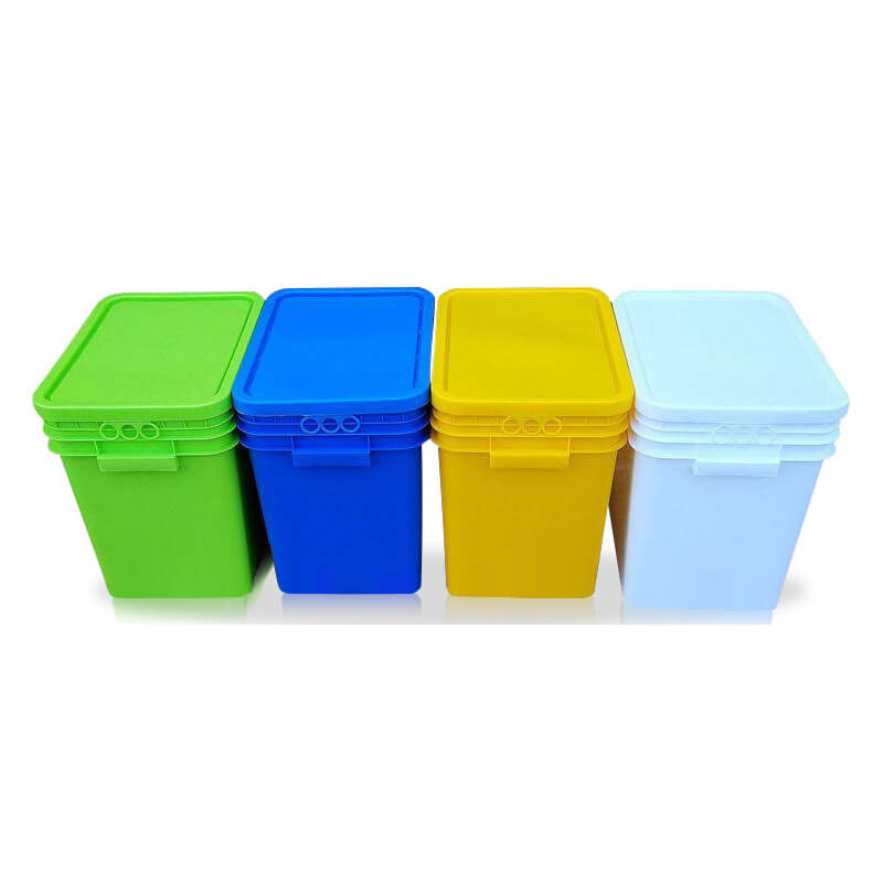 Rectangular plastic bucket